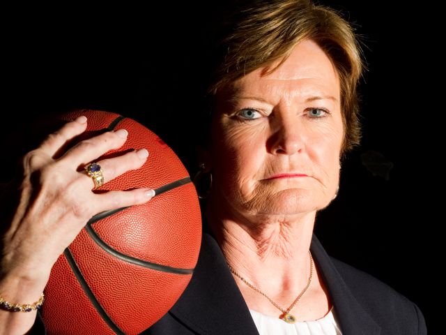 Pat Summitt Passes Away at 64 | WNTQ-FM